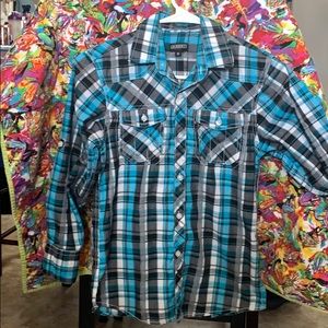 Boys Long sleeve button-down w/ roll up sleeve 10